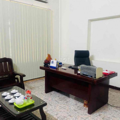 Nhà mặt tiền Nguyễn Thái Học 100m2 3tầng