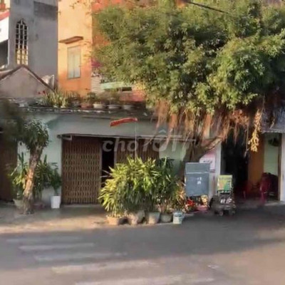 Cho thuê mặt mặt bằng kinh doanh đắc địa 2 mặt tiề