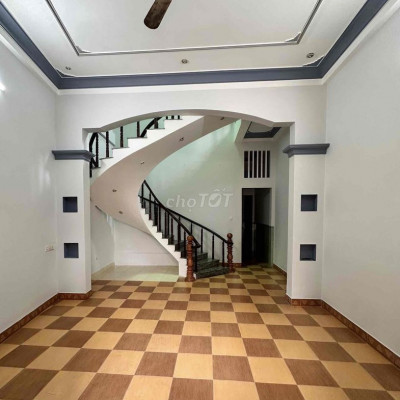 Nhà 4PN 3WC hẻm Ngô Mây mới đẹp