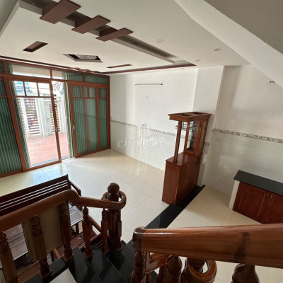 Cho thuê nhà đường Tôn Đản Quy Nhơn 3pn