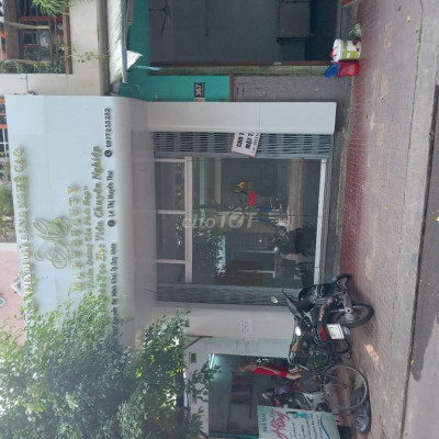 Cho thuê Nhà cấp 3 dt 82m2 , 1p kh 1 p ngủ 1tolet