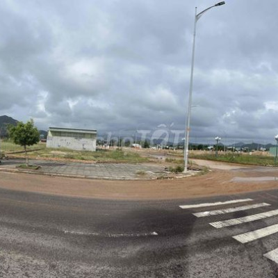 Bán lô góc mặt Tiền khu đô thị long vân, Quy Nhơn