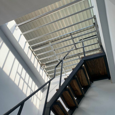 Cho thuê nhà tôn thất bách 4pn quy nhơn 3 lầu