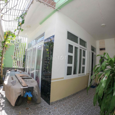 Nhà mặt tiền đường nội bộ Bà Huyện Thanh Quan