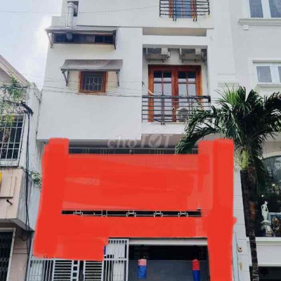 Toà nhà 4 tầng gần Siêu Thị Coopmart Quy Nhơn