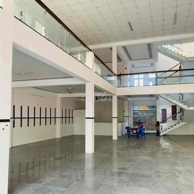 Siêu MBKD Phú Tài 12*26m trống suốt giá rẻ