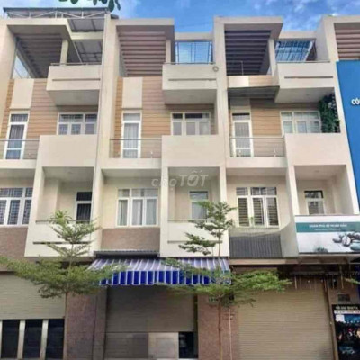 Nhà mặt tiền 4 tầng 5PN 4WC 80m2 tiện Kinh Doanh