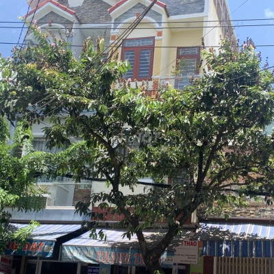 Cho thuê nhà đường Ngô Mây 140m2 ngang 7m 3 lầu khu trung tâm sầm uất