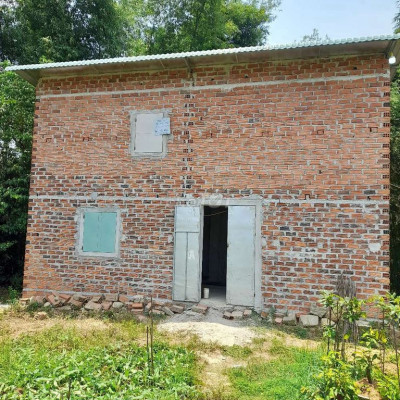 nhà nhỏ hẻm xe hơi ôtô vi vu