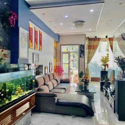 Nhà 4PN 5WC đường ô tô Full Nội thất giá rẻ