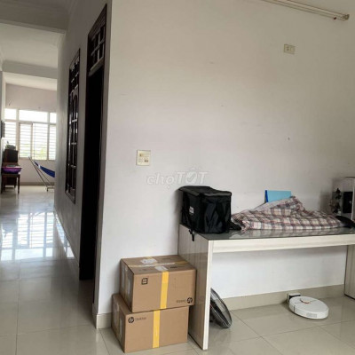 Cho thuê nhà mặt tiền Mai Xuân Thưởng.190m2, ngang 9,2m