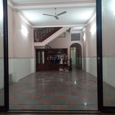 Nhà mặt tiền đường Tây Sơn, Quy Nhơn 100m2