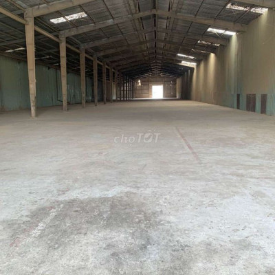 Xưởng 1800m2 dốc ông phật phú tài gần Ngã 4 long mỹ