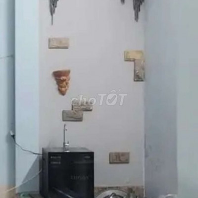 Bán nhà 2 tầng hẻm phường Ngô Mây giá 3,5 tỉ