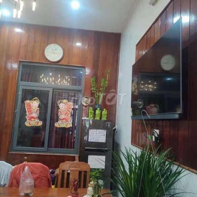 Bán nhà mặt tiền Nguyễn Thái Học ngang 11m giá 37 tỉ