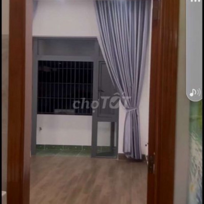 Bán nhà 2 tầng mặt tiền Bạch Đằng giá 5,5 tỉ