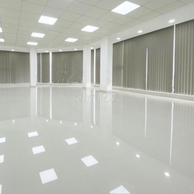 Mặt bằng mới đẹp rộng gần 1200m2 diện tích sử dụng tại TTTP Quy Nhơn