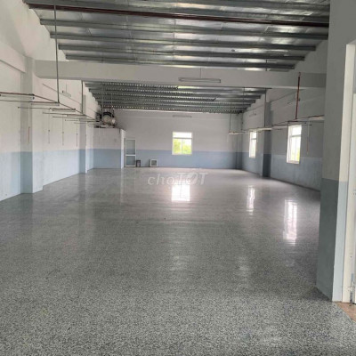 Kho xưởng 500m2 đất (2tầng 1000m2 sử dụng) mặt tiền Quốc Lộ Phước Lộc