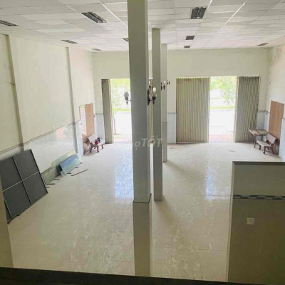 Nhà kho mặt tiền Tây Sơn 10*25m giá rẻ
