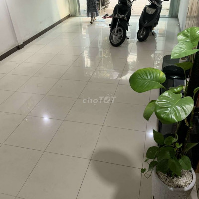 Cho thuê nhà Tăng Bạt Hổ, tp Quy Nhơn 75m2 3 tầng