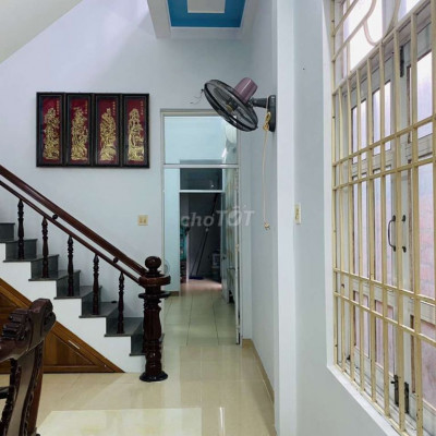 Cho thuê nhà nguyên căn khu Ngô Mây, tp Quy Nhơn, Bình Định