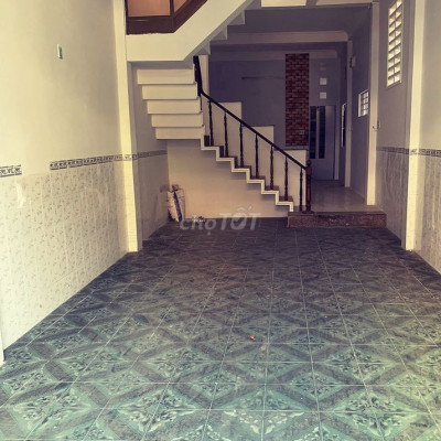 Cho thuê nhà mặt tiền Phan Bội Châu 80m2 2 lầu trung tâm Quy Nhơn