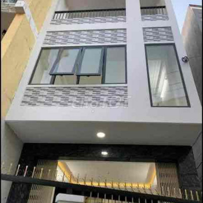 Nhà dân cư gần siêu thị, trường học, khi dân cư đông đúc, hẻm thông