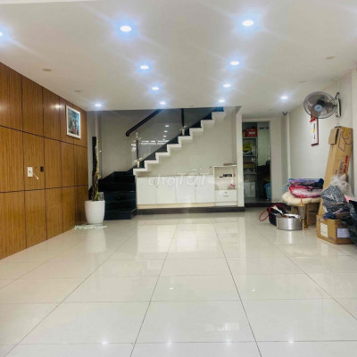 Nhà 3 tầng đường Tăng Bạt Hổ tiện KD