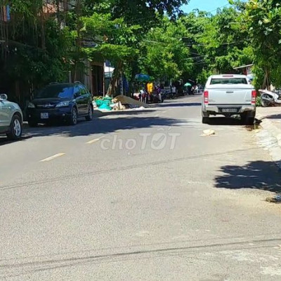 Bán nhà mặt tiền Hàm Nghi giá 12,3 tỉ