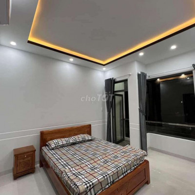 Cho thuê nhà 3pn full nội thất gần Biển