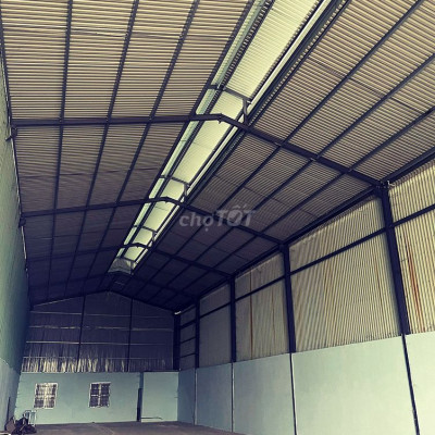 Cho thuê xưởng 800m2 ngang 20m mặt tiền quốc lộ Tuy Phước