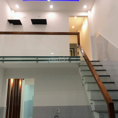 BÁN NHÀ 46m2 đường TRẦN QUỐC TOÀN- NHÀ MỚI ĐẸP- GIÁ RẺ 2,3 TỶ