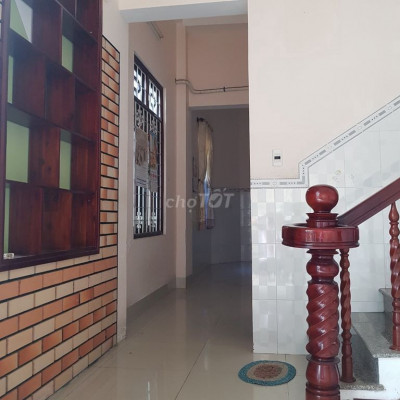 Cho thuê nhà nguyên căn ở và làm văn phòng trung tâm TP Quy nhơn