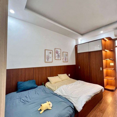 Cho thuê nhà khu Ghềnh Ráng, tp Quy Nhơn 3 tầng, đầy đủ nội thất