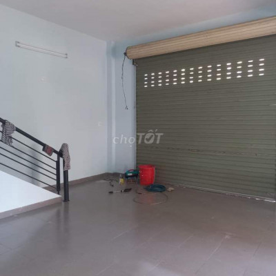 Nhà lô góc 4 ngã tư ngay trung tâm Quy Nhơn