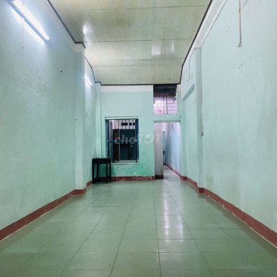 Cho thuê nhà gần trường đại học quy nhơn, giá 4.5tr