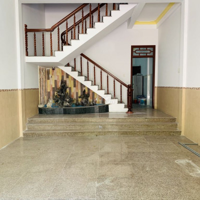 Cho thuê nhà làm văn phòng trung tâm khu Nguyễn Thị Định Quy Nhơn 85m2