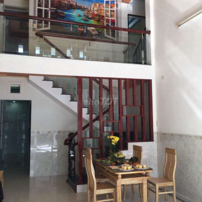 Bán nhà phường Ngô Mây, tp Quy Nhơn, 86m2, 3 tầng có 10 phòng trọ