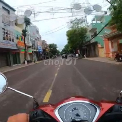 Bán nhà mặt tiền Trần Hưng Đạo diện tích 412,5 m2 ngang 16m  33,5 tỉ