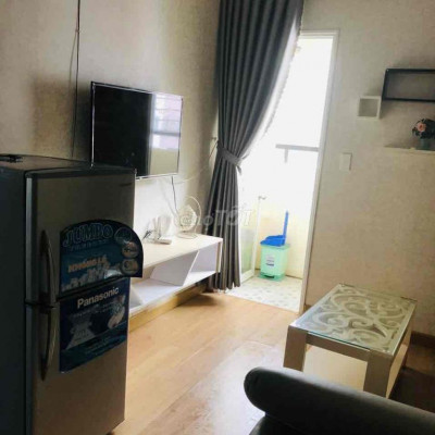 Căn cc Long Thịnh tầng 10 2PN 1WC view biển Full Nội Thất 4 tr/tháng