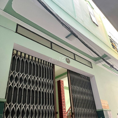 Cho thuê nhà 60m2, 2 phòng ngủ, hẻm đường Duy Tân giá 4 triệu