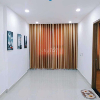 Cho thuê căn hộ chung cư An Phú Thịnh, gần đh FPT