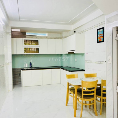 Cho thuê nhà đường Thành Thái Quy Nhơn 60m2 3 lầu