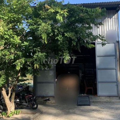 Cho thuê kho xưởng đường tây sơn, gần bến xe quy nhơn 115m2