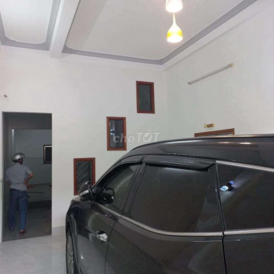 Cho thuê nhà mặt tiền trung tâm, phường Nguyễn Văn Cừ, tp Quy Nhơn