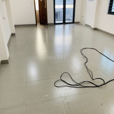 Cho thuê toà nhà mặt tiền Nguyễn Thị Định 100m2 4 lầu có thang máy