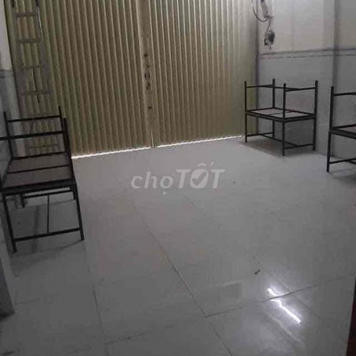 cho thuê nhà mới hẻm rộng hvt