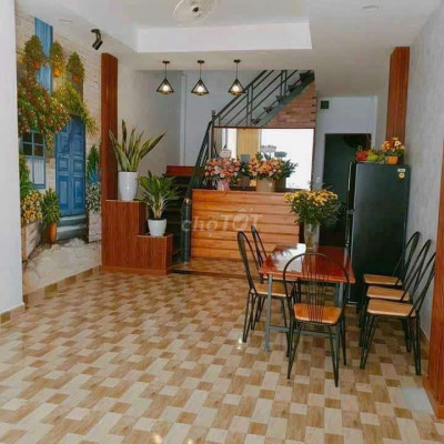 Cho thuê nhà khu Chương Dương, tp Quy Nhơn full nội thất