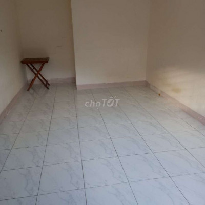 Cho thuê chung cư Long Thinh, phường Ghềnh Ráng giá 3tr