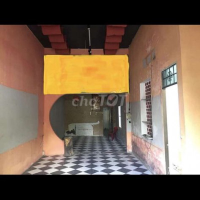 Cho thuê mặt bằng kinh doanh mặt tiền Nguyễn Huệ, tp Quy Nhơn